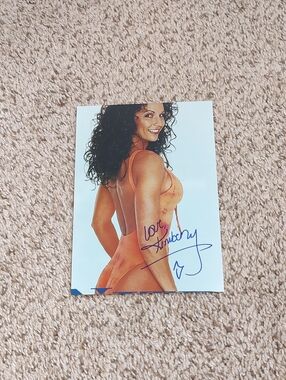 KIMBERLY PAGE Signed Autographed